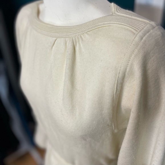 Vintage 1970s Ciaro Michael Kan White 100% Pure New Wool Dress Size XS/S - Picture 3 of 7